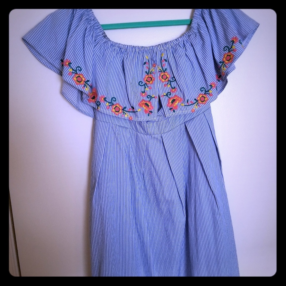 Summer off shoulders dress